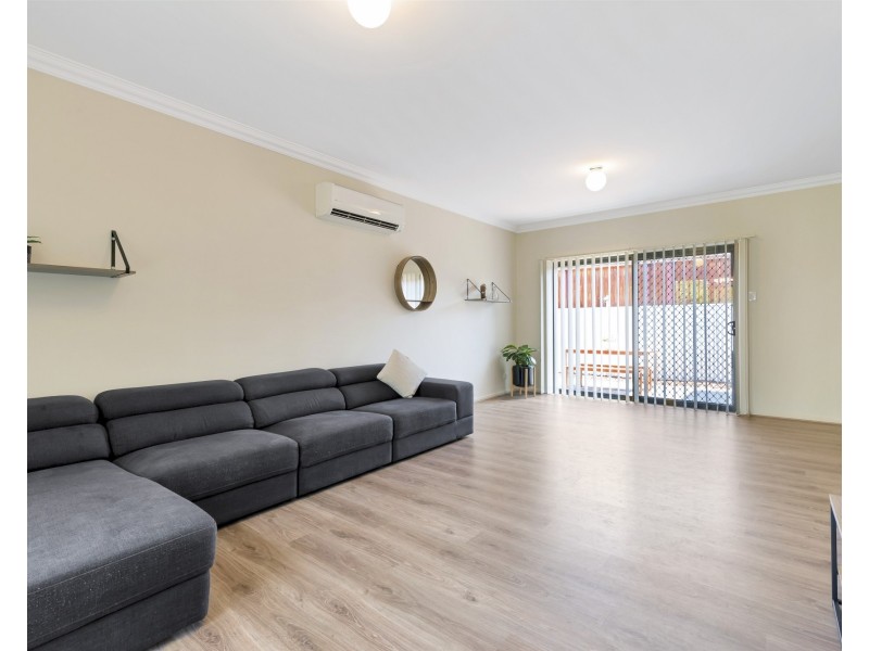 6 Ramsay Way, Para Hills West SA 5096