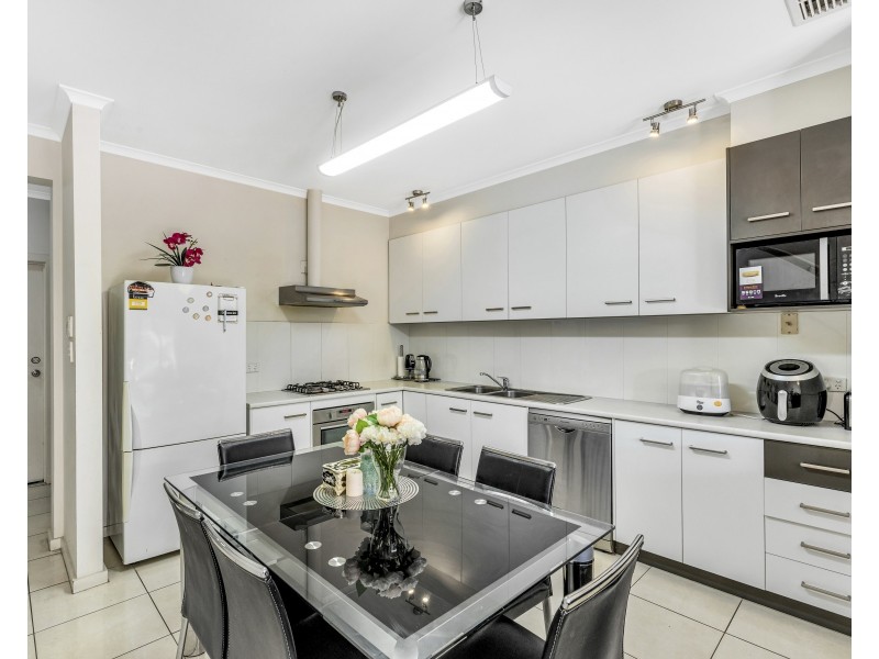 6 Weira Street, Mawson Lakes SA 5095