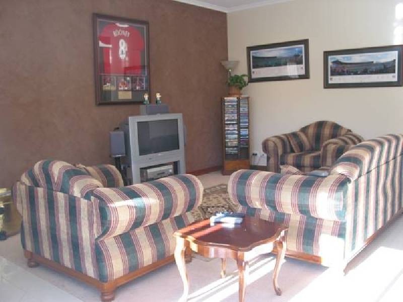 8 Dublin Place, Golden Grove SA 5125