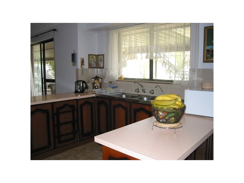 12 Deanna Avenue, Paralowie SA 5108