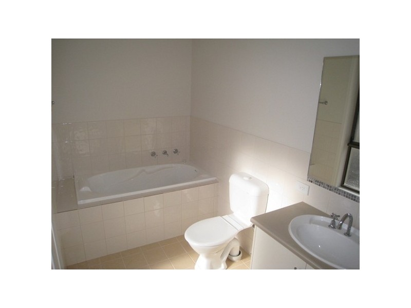 22 Ames Drive, Evanston Park SA 5116