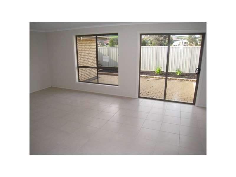 22 Ames Drive, Evanston Park SA 5116