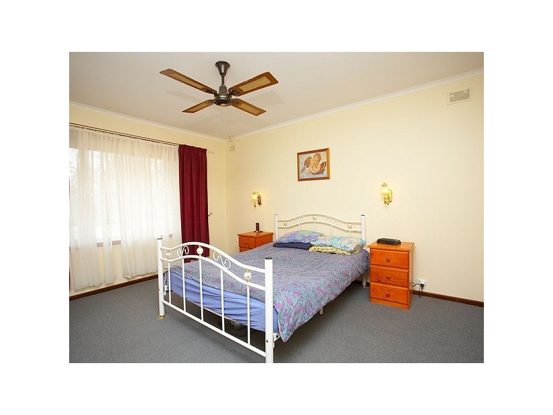 21 Hibiscus Street, Elizabeth Vale SA 5112