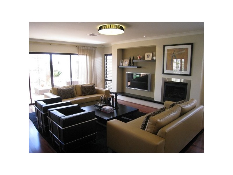 27 The Boulevard, Parafield Gardens SA 5107