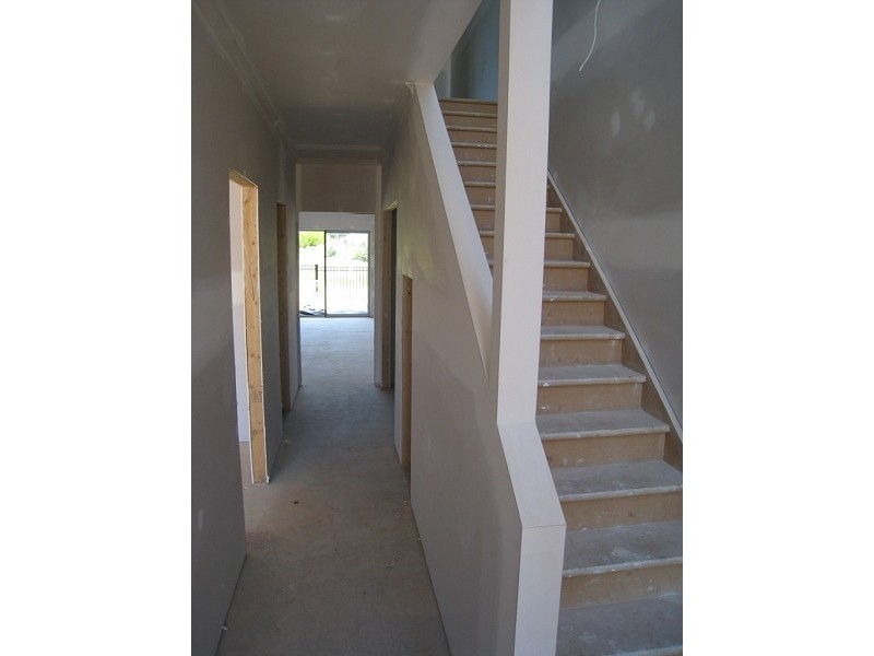 6 Northcote Walk, Mawson Lakes SA 5095