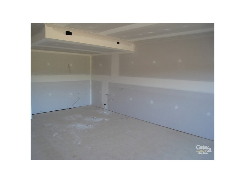 6 Northcote Walk, Mawson Lakes SA 5095