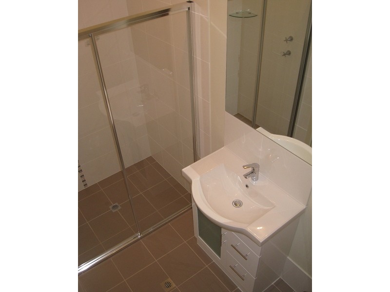 6 Northcote Walk, Mawson Lakes SA 5095