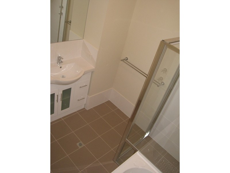 6 Northcote Walk, Mawson Lakes SA 5095