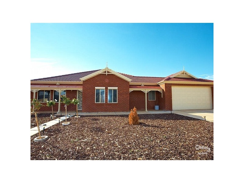 1 Michele Court, Angle Vale SA 5117