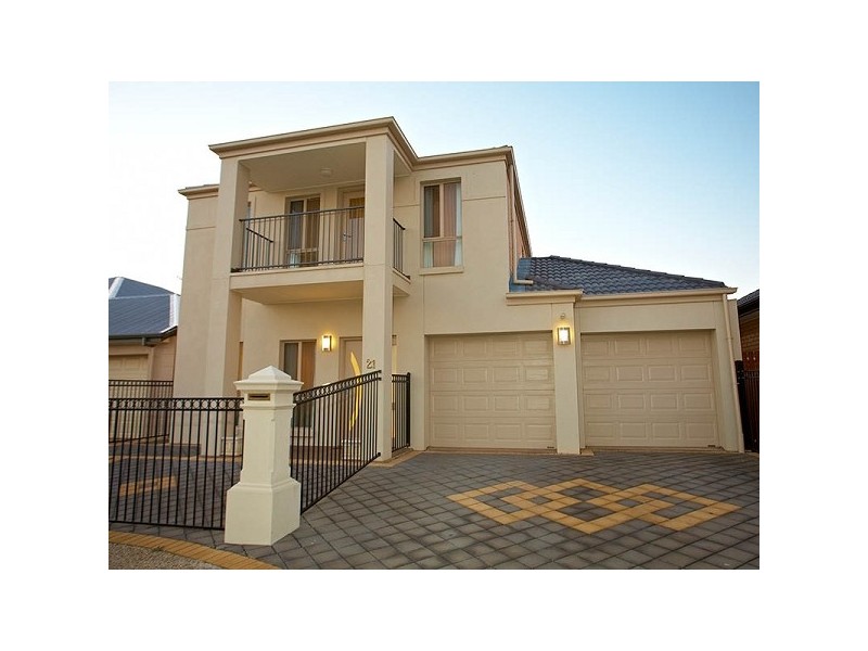 21 Brimpton Avenue, Mawson Lakes SA 5095