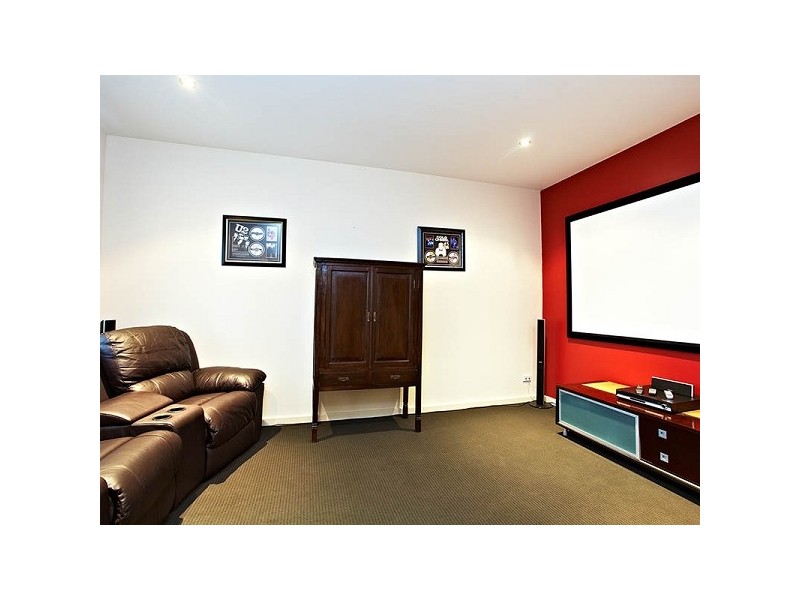 21 Brimpton Avenue, Mawson Lakes SA 5095