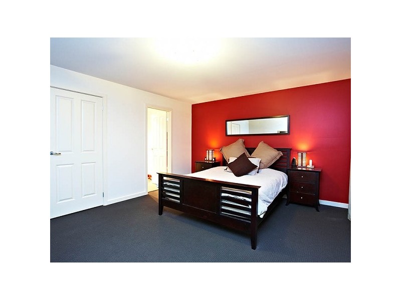 21 Brimpton Avenue, Mawson Lakes SA 5095