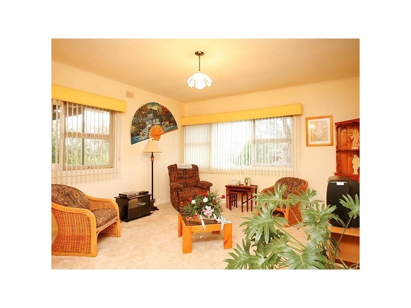 18 Waytown Street, Elizabeth Park SA 5113