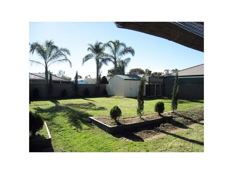 24 McInerney Court, Andrews Farm SA 5114