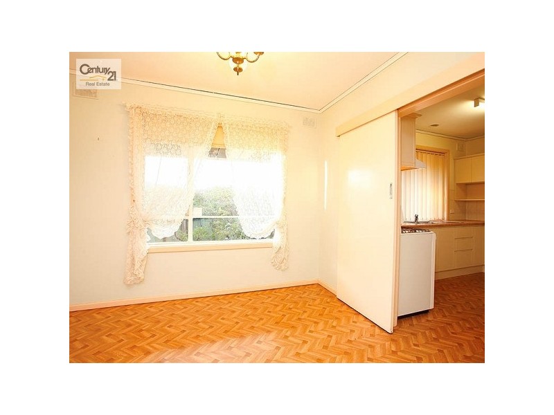 24 Bunburra Street, Para Hills West SA 5096