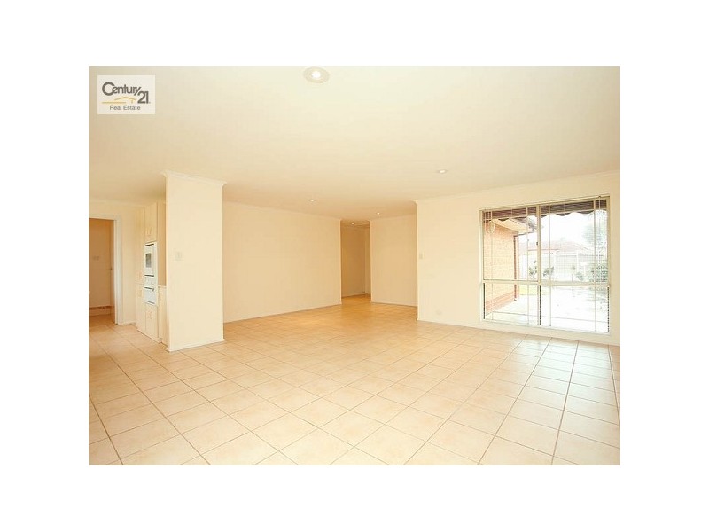 5 Stuart Court, Parafield Gardens SA 5107