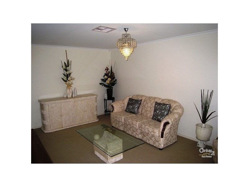37 Banff Street, Burton SA 5110
