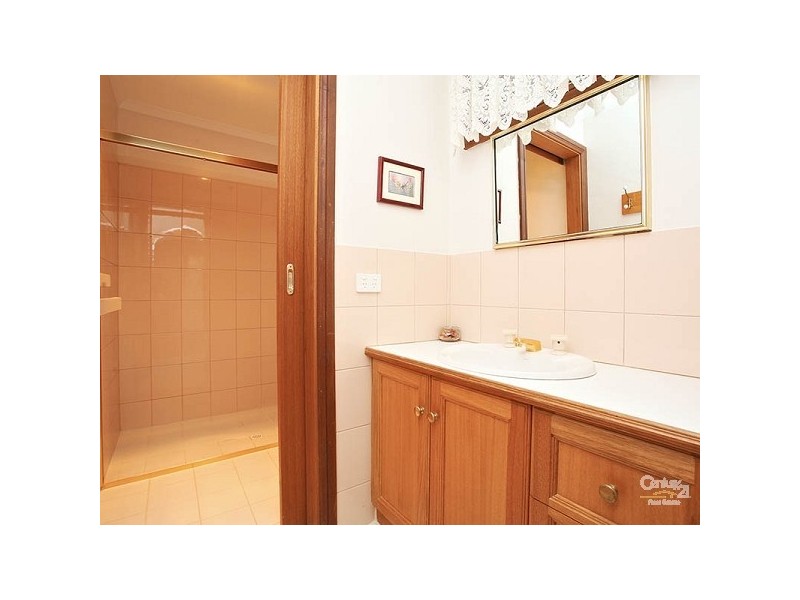 2 Zinfandel Avenue, Wynn Vale SA 5127