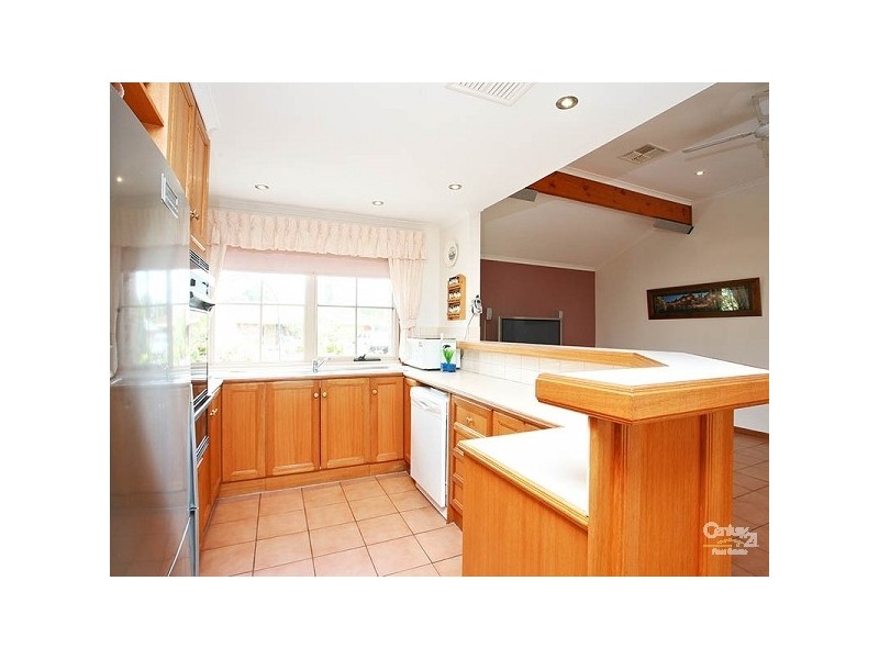 2 Zinfandel Avenue, Wynn Vale SA 5127