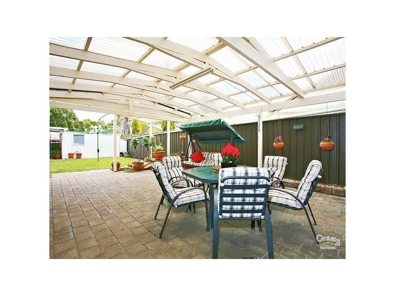 2 Zinfandel Avenue, Wynn Vale SA 5127