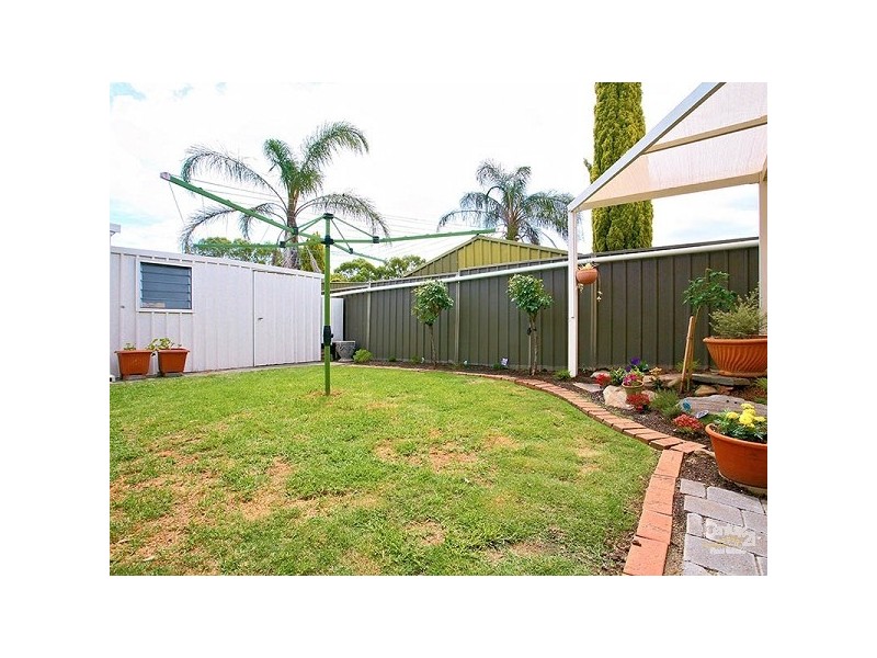 2 Zinfandel Avenue, Wynn Vale SA 5127