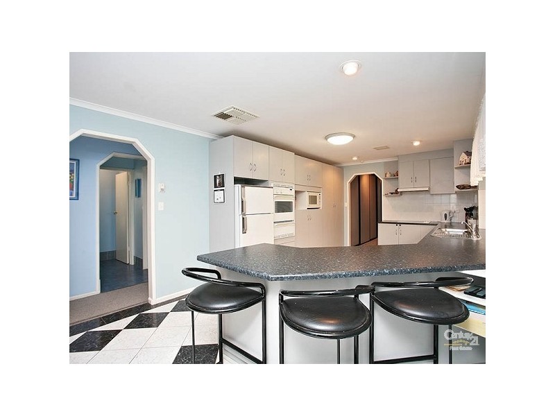 6 Winston Avenue, Paralowie SA 5108