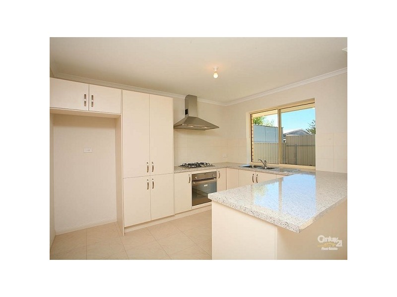 1/10 Rose Street, Smithfield SA 5114