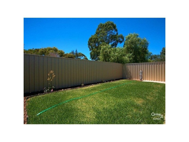 2/10 Rose Street, Smithfield SA 5114