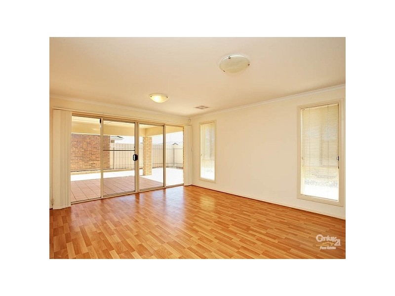 11 Balmoral Court, Paralowie SA 5108