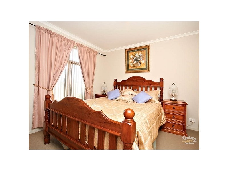10 Almond Circuit, Munno Para West SA 5115