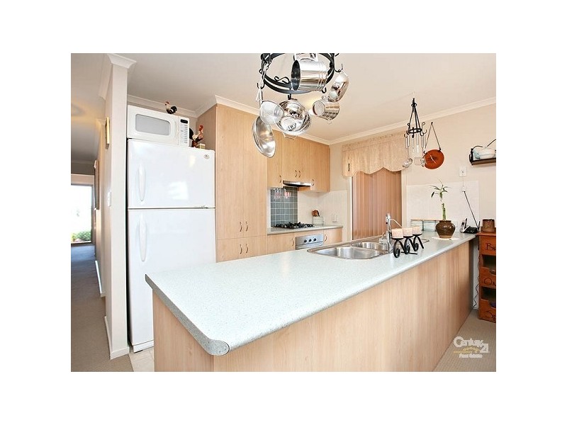 10 Almond Circuit, Munno Para West SA 5115