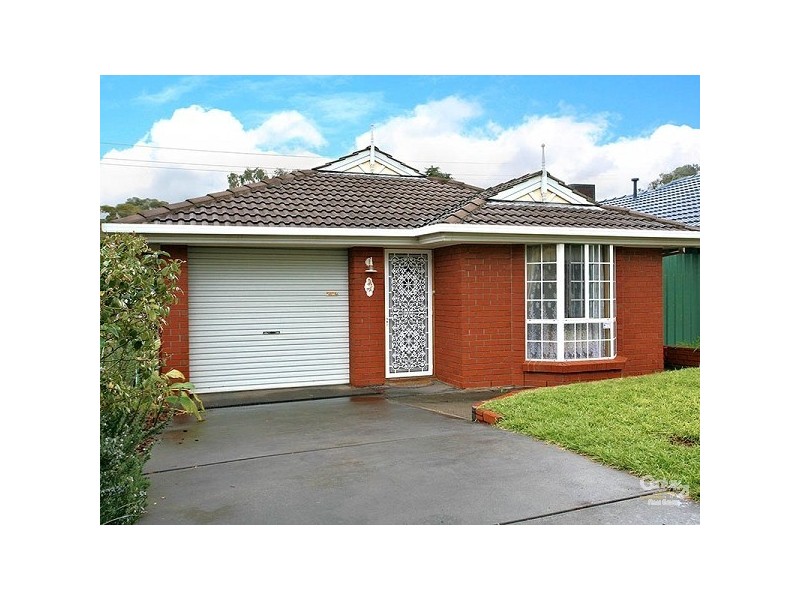 10 Chesterfield Walk, Hillbank SA 5112