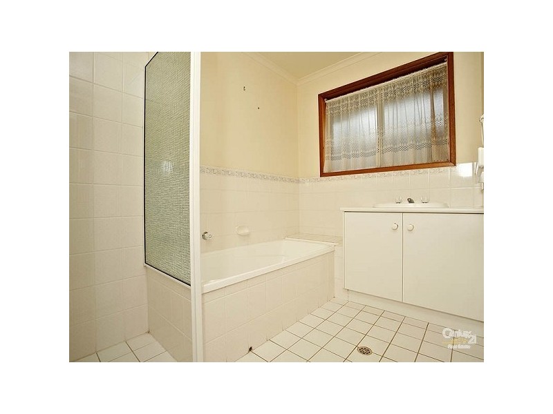 10 Chesterfield Walk, Hillbank SA 5112