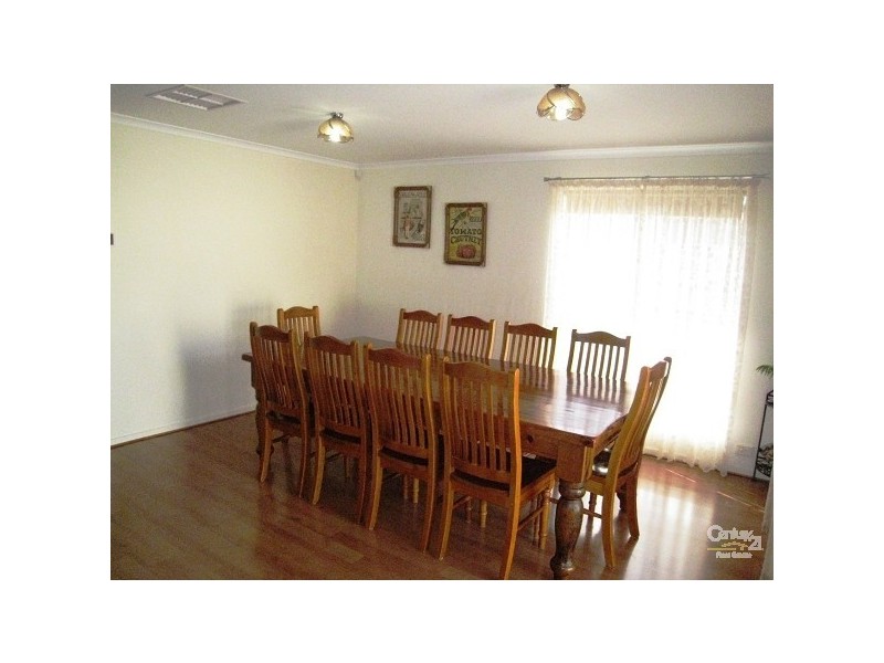 13 Navigator Parade, Smithfield SA 5114