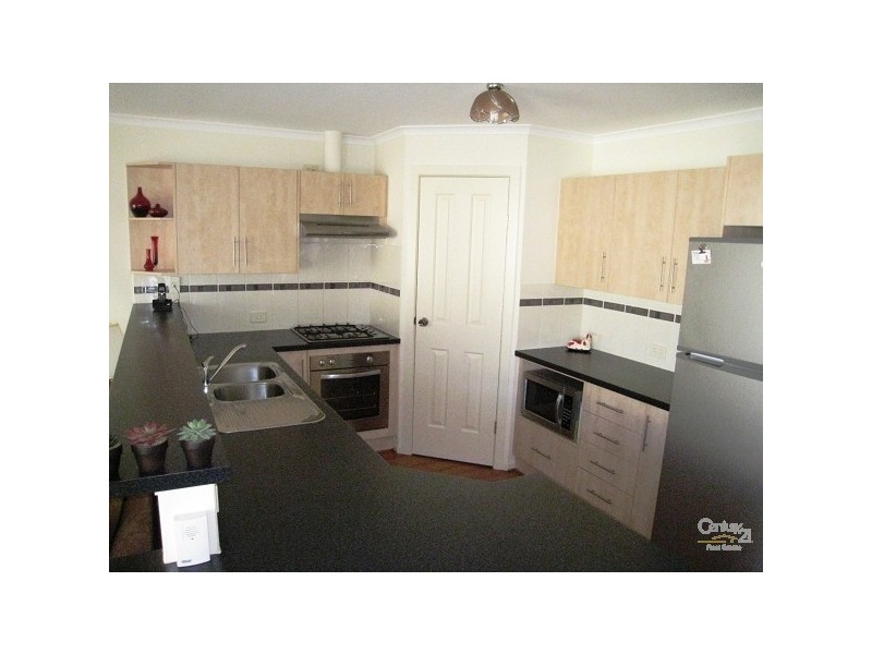 13 Navigator Parade, Smithfield SA 5114