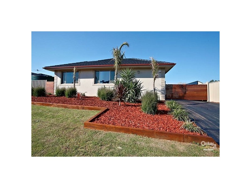 6 McGonigal Drive, Willaston SA 5118