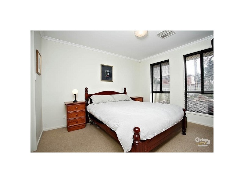 2/24 Spains Road, Salisbury Downs SA 5108