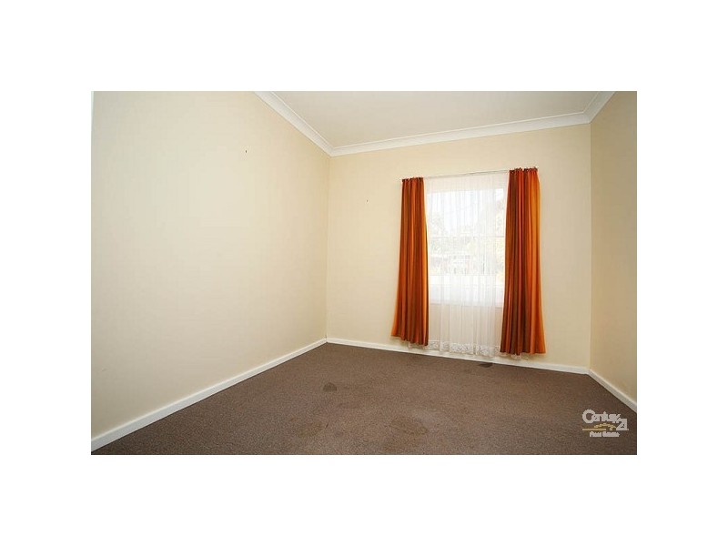 16 Stirling Street, Kapunda SA 5373