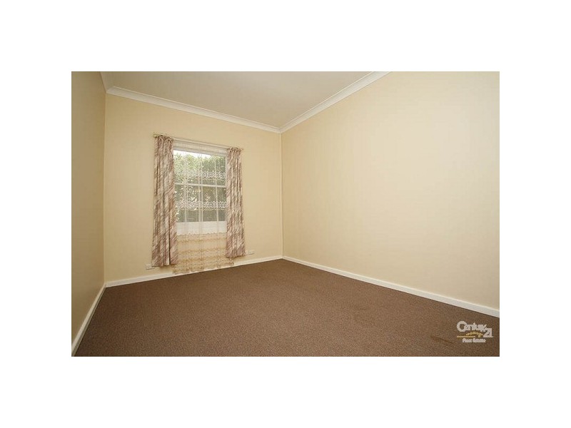 16 Stirling Street, Kapunda SA 5373