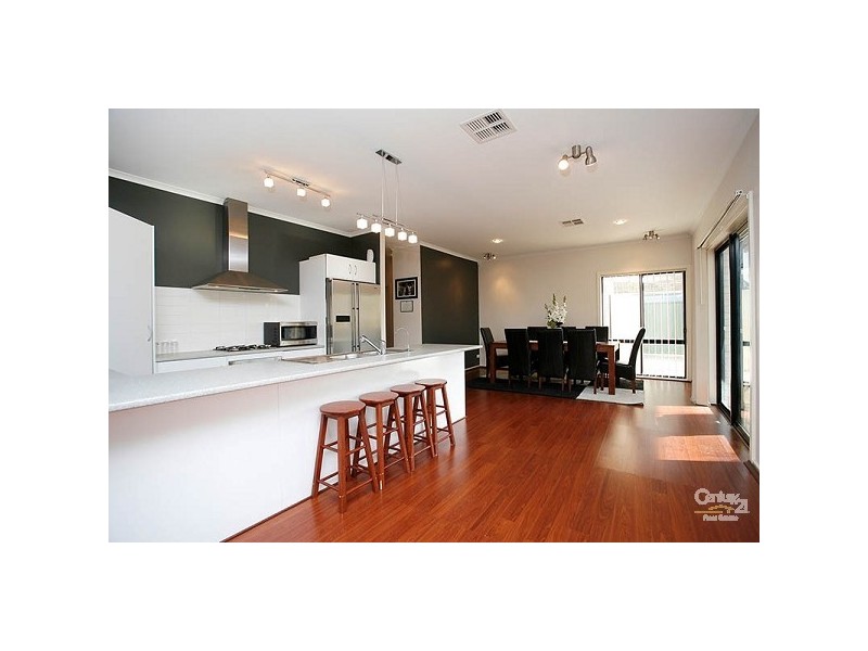 3 Mapleton Court, Mawson Lakes SA 5095