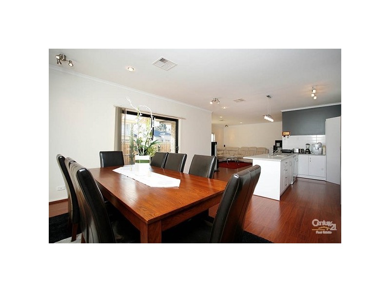 3 Mapleton Court, Mawson Lakes SA 5095