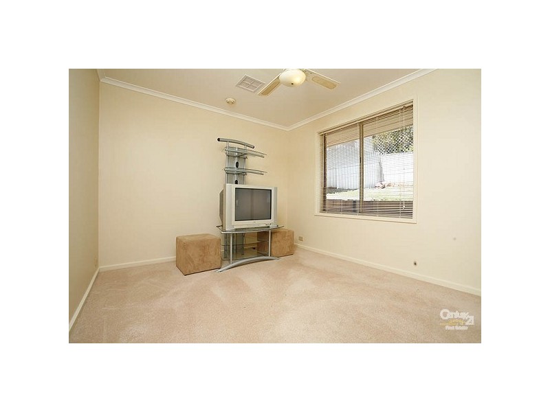 6 Lundie Crescent, Gawler East SA 5118