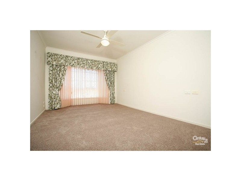 1 Marlborough Close, Hillbank SA 5112