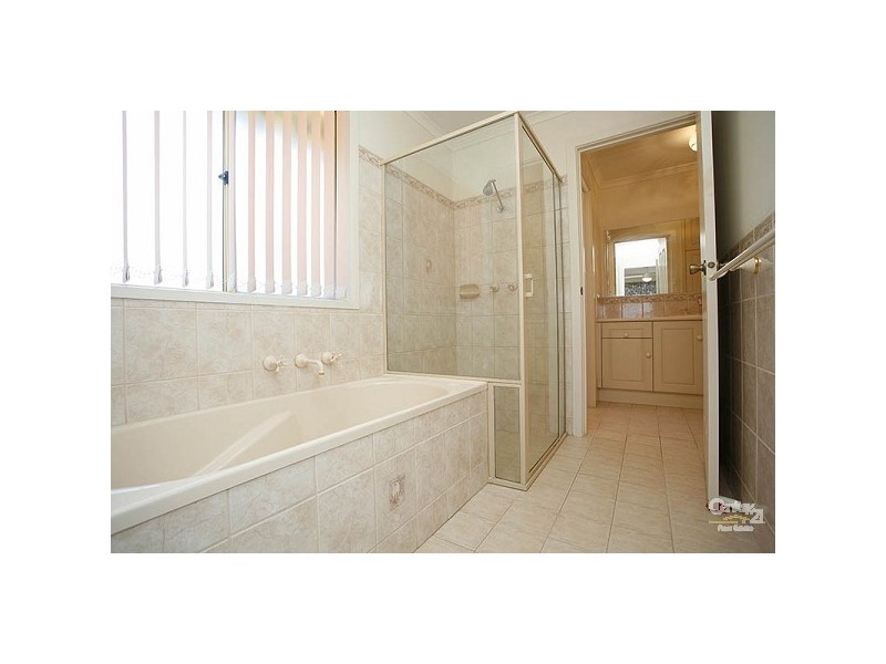 1 Marlborough Close, Hillbank SA 5112