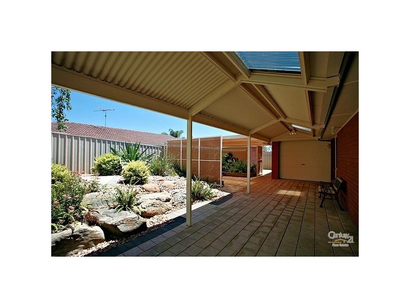 1 Marlborough Close, Hillbank SA 5112