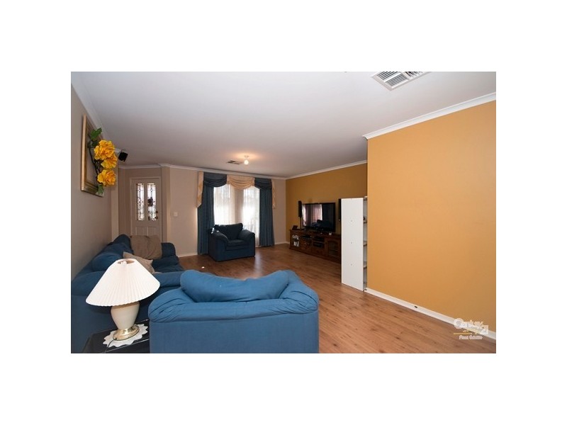 20 Trinity Drive, Evanston Park SA 5116