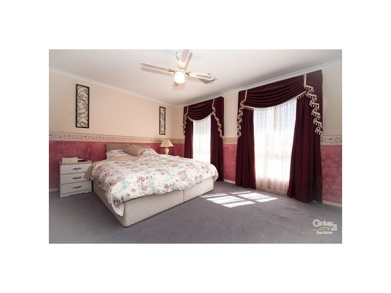 20 Trinity Drive, Evanston Park SA 5116