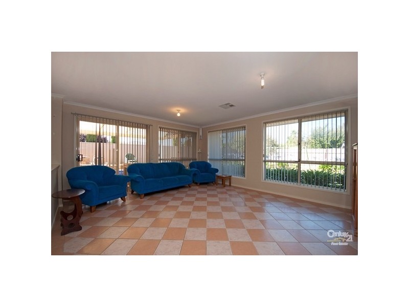 20 Trinity Drive, Evanston Park SA 5116