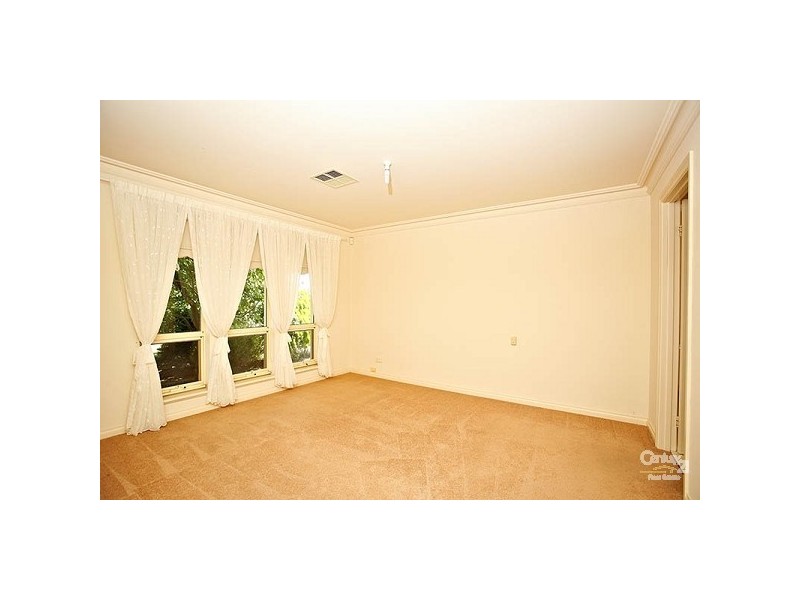 13 Cobby Drive, Modbury Heights SA 5092