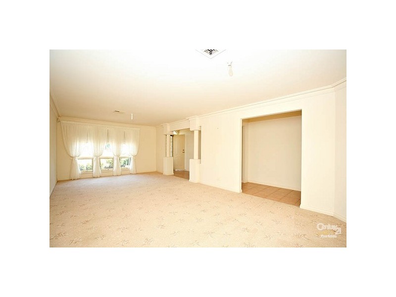 13 Cobby Drive, Modbury Heights SA 5092